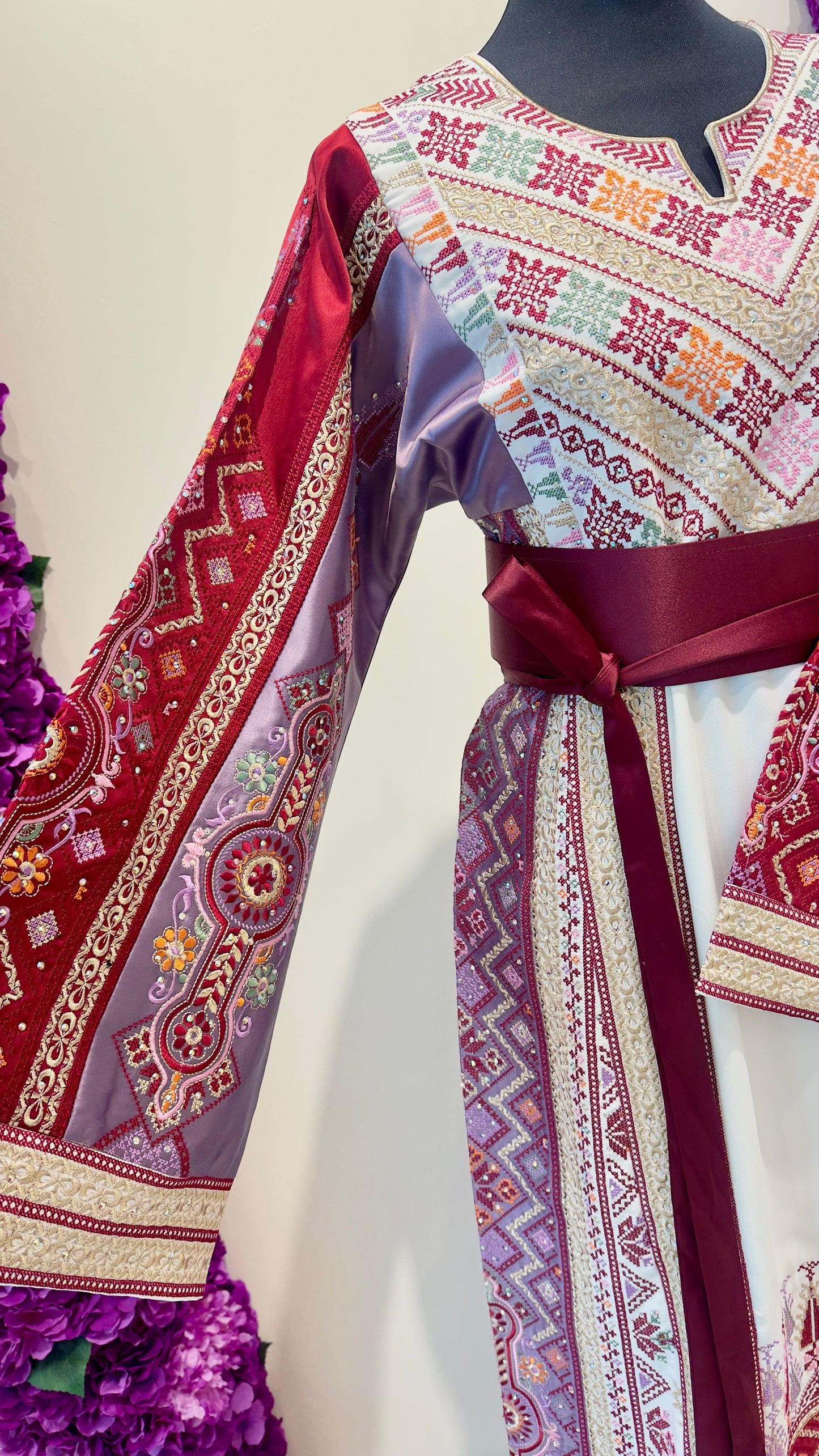 Palestinian Thobe | Traditional Embroidered Dress Qatar