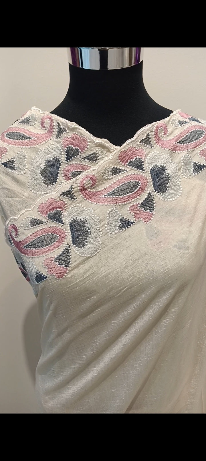 clean elegant look, soft luxurious saree, with graceful embroidered border that gives a premium finish. The ready-to-wear prestitched style offers effortless elegance with perfect pleats every time.
