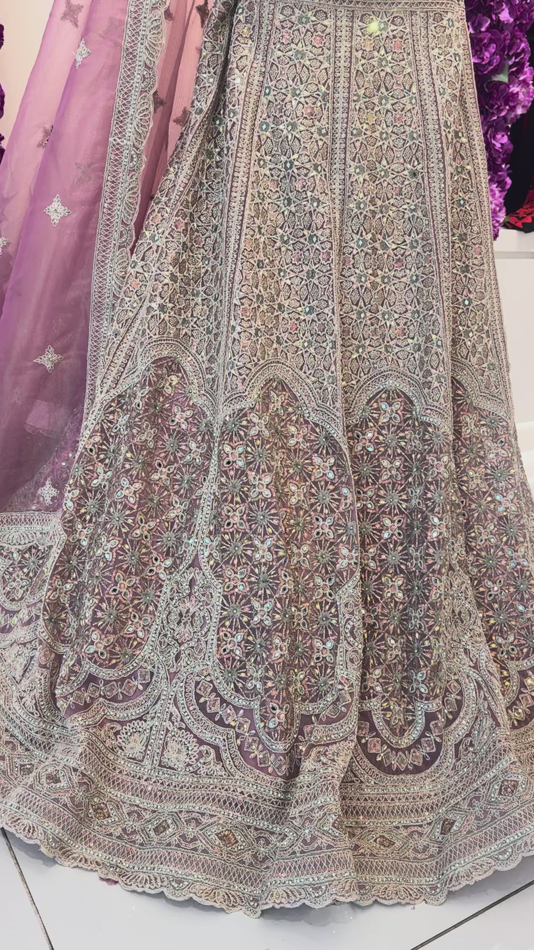 Pink-embroidered-lehenga-qatar.arisca